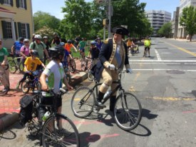 Cyclists pedal the route Washington took