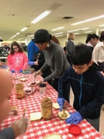Photos: Chapin School students deliver meals in Trenton
