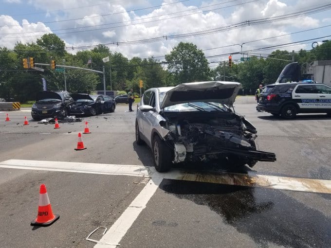 Three-car crash shuts down portion of Route 1 in South Brunswick