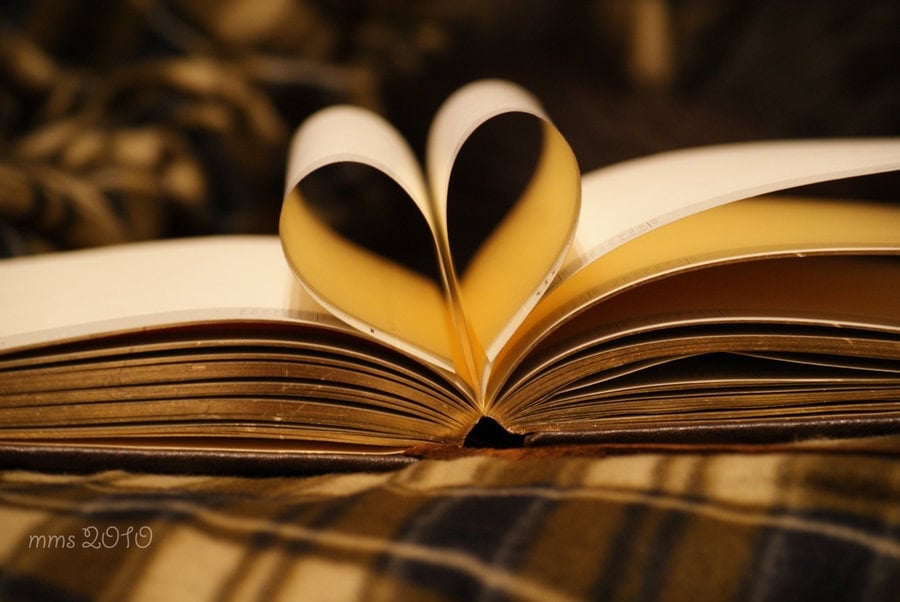 books-J3xTy2